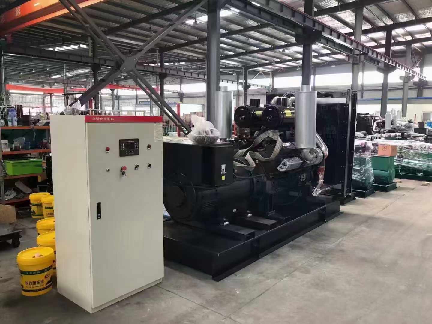 鄯善柴油发电机运行时的噪音和振动水平如何？