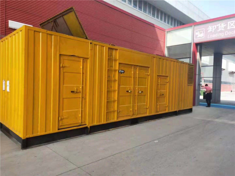 鄯善柴油发电机组预热机油时需要注意哪些安全事项？