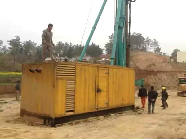 鄯善如何判断水冷式机油散热器密封件是否需要更换？